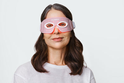 Microcurrent vs Red Light Therapy: The Differences Explained